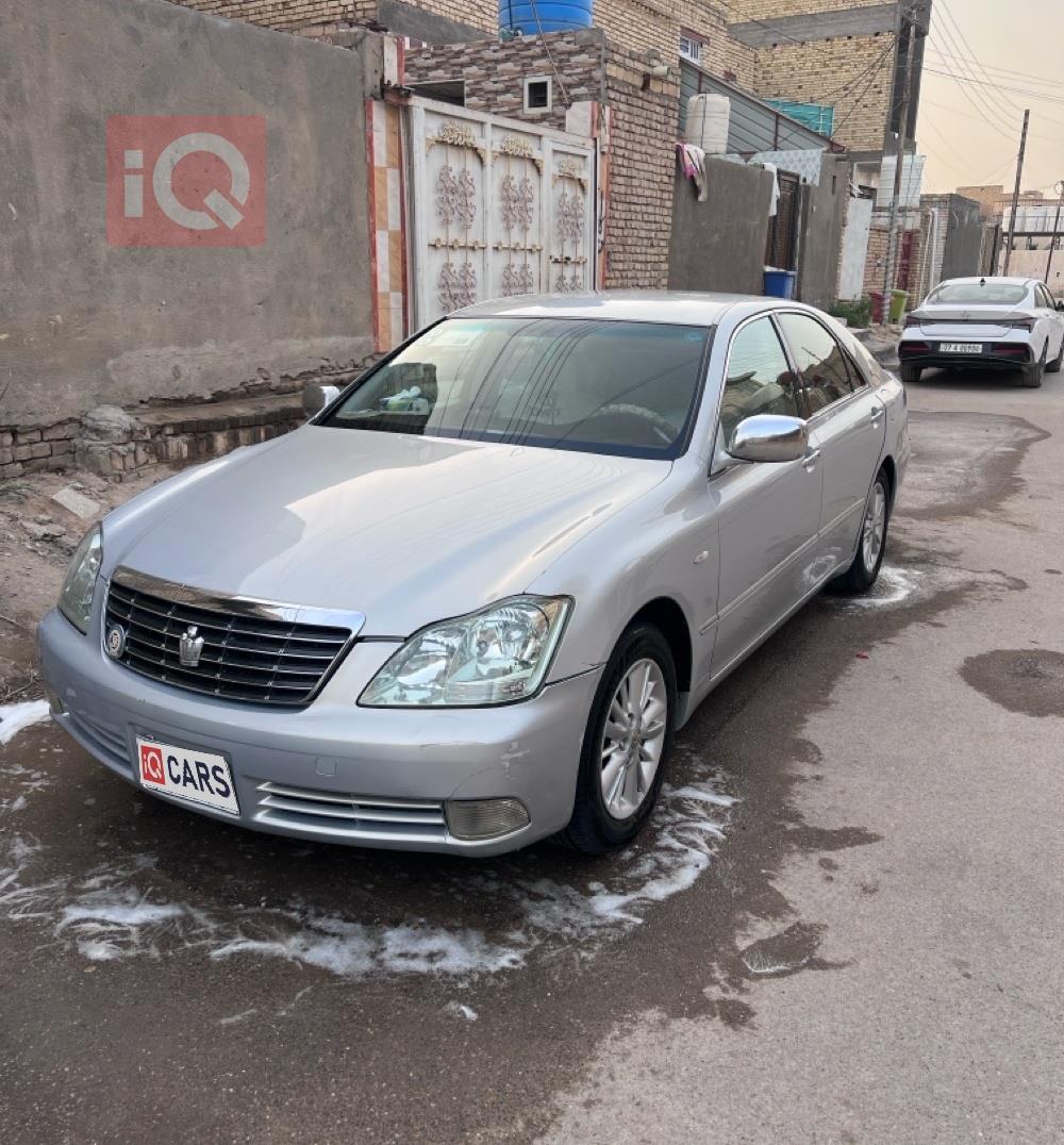 تويوتا كراون